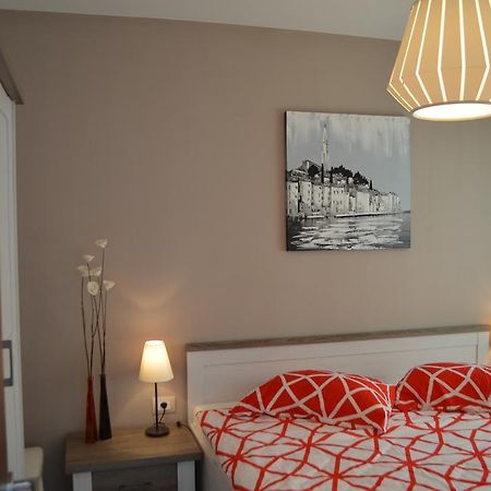 Apartment Bozac Ровинь Экстерьер фото