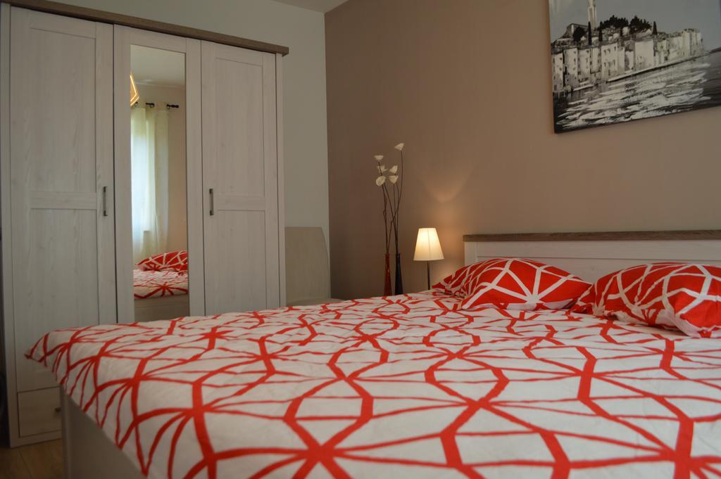 Apartment Bozac Ровинь Экстерьер фото